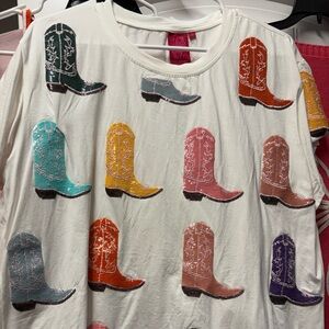 QUEEN OF SPARKLES White T-Shirt with Colorful Boot Prints